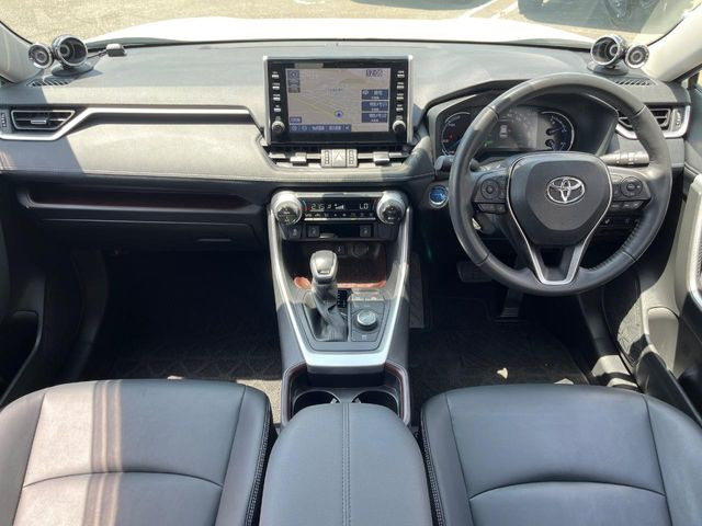 RAV42.5 ハイブリッド G E-Four 4WD