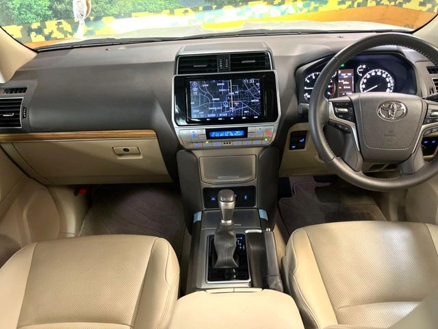 ランドクルーザープラド2.7 TX Lパッケージ 4WD