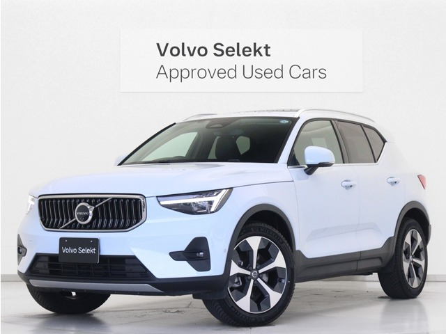 XC40ウルトラ B4 AWD 4WD