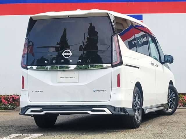 セレナ1.4 e-POWER ルキシオン