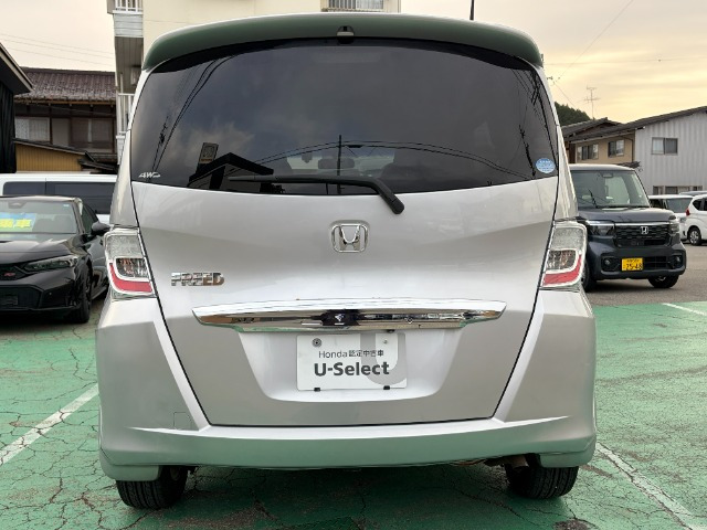 フリード1.5 G ジャストセレクション 4WD