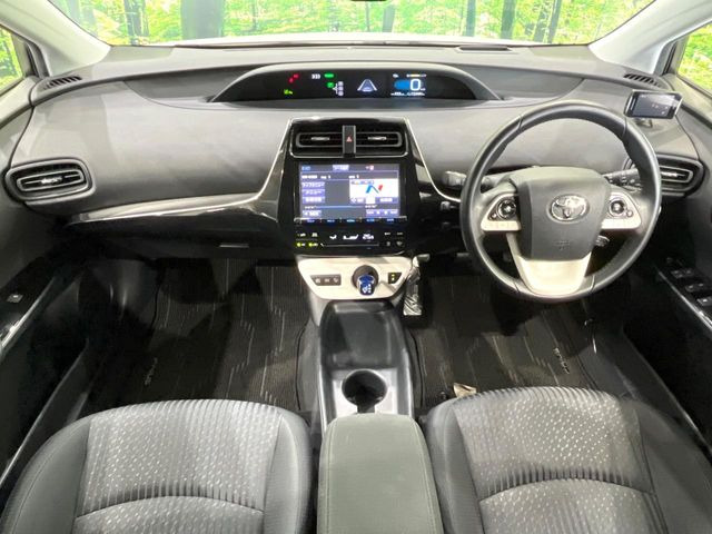 プリウス1.8 S セーフティ プラス