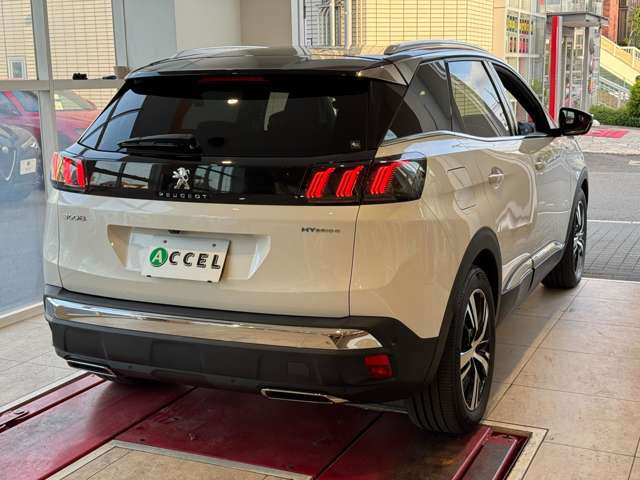 3008GT ハイブリッド4 4WD