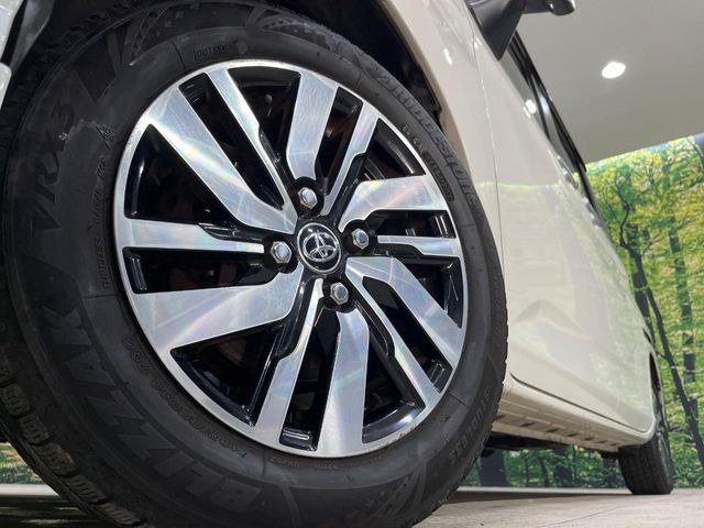 �y����14�C���`�A���~�z�C�[���z�O�ςɃ}�b�`���������A���~�z�C�[���𑕒����Ă���܂��B�e��ЊO�A���~�z�C�[����A�X�^�b�h���X�^�C�����戵�����Ă���܂��B���񂲑��k����������