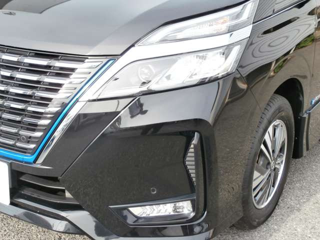 セレナ1.2 e-POWER ハイウェイスターV