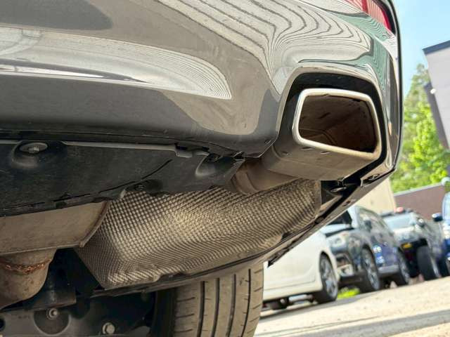 ���p��������������������