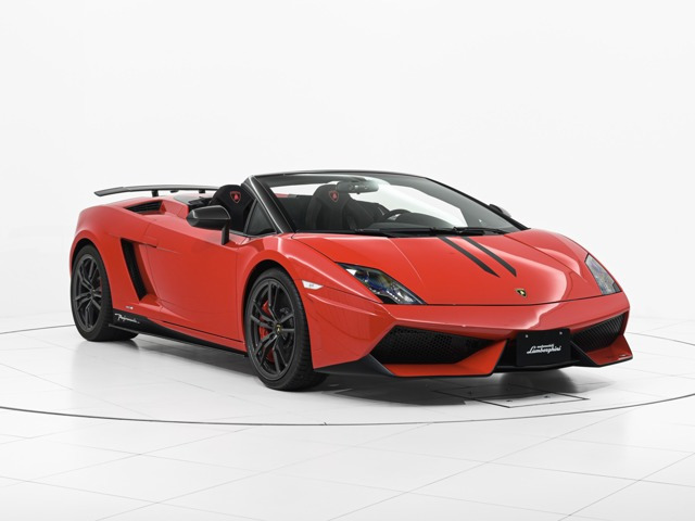 ガヤルドスパイダーLP570-4 ペルフォルマンテ eギア 4WD
