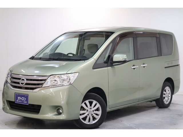 セレナ2.0 20G 4WD