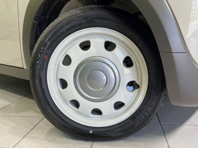 �y����14�C���`�A���~�z�C�[���z�O�ςɃ}�b�`���������A���~�z�C�[���𑕒����Ă���܂��B�e��ЊO�A���~�z�C�[����A�X�^�b�h���X�^�C�����戵�����Ă���܂��B���񂲑��k����������