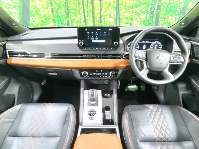 アウトランダーPHEV 2.4 P 4WD