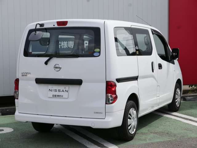 NV200バネットバン1.6 VX