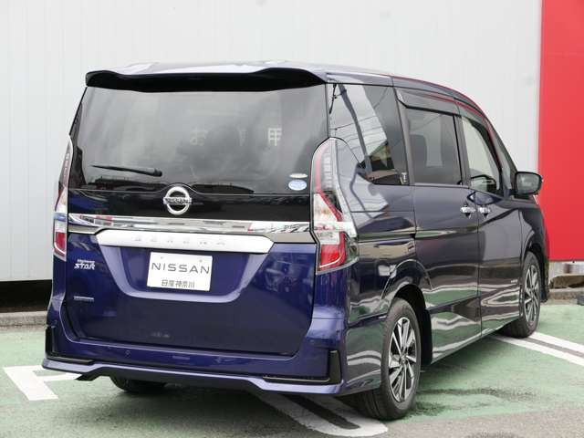 セレナ2.0 ハイウェイスターV