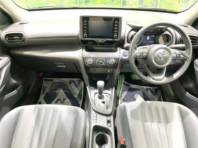 ヤリスクロス1.5 X