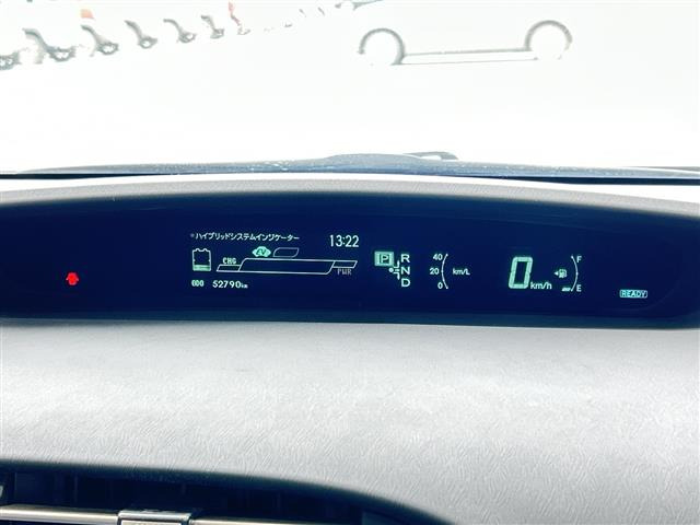 プリウス1.8 S
