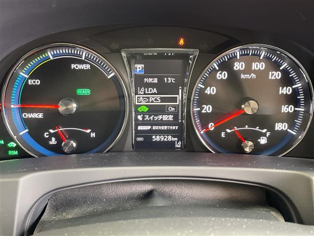 クラウンアスリートハイブリッド 2.5 G Four 4WD