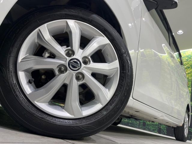 �y����14�C���`�A���~�z�C�[���z�O�ςɃ}�b�`���������A���~�z�C�[���𑕒����Ă���܂��B�e��ЊO�A���~�z�C�[����A�X�^�b�h���X�^�C�����戵�����Ă���܂��B���񂲑��k����������