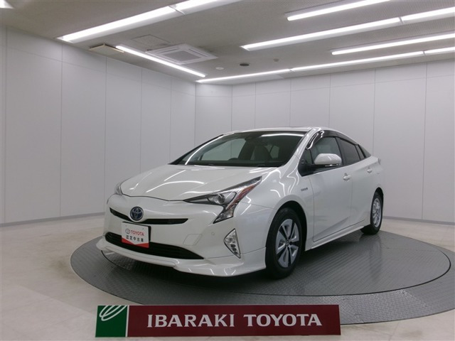プリウス1.8 A