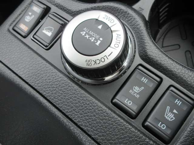 エクストレイル2.0 20Xi ハイブリッド 4WD