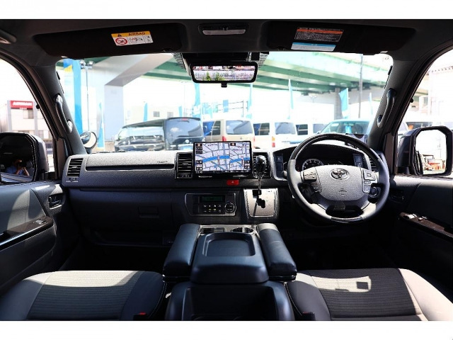 ハイエースバン2.8 スーパーGL ダークプライム S ロング ディーゼル 4WD