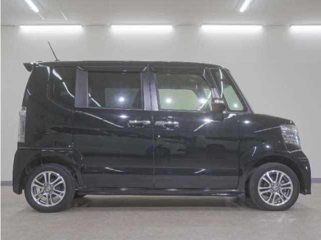 N-BOXカスタムG Lパッケージ 4WD