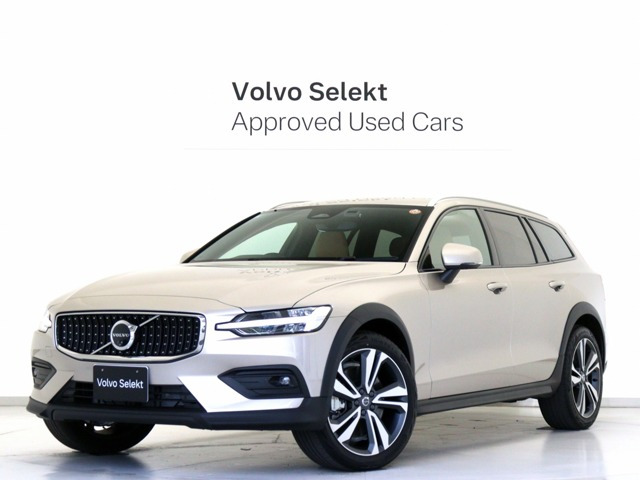 V60クロスカントリーウルトラ B5 AWD 4WD