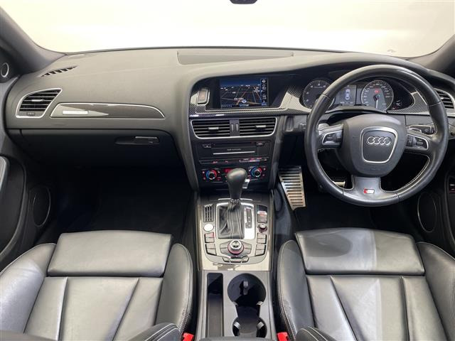 S4アバント3.0 4WD