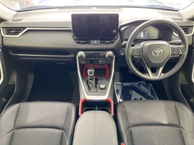 RAV42.0 アドベンチャー オフロードパッケージ II 4WD