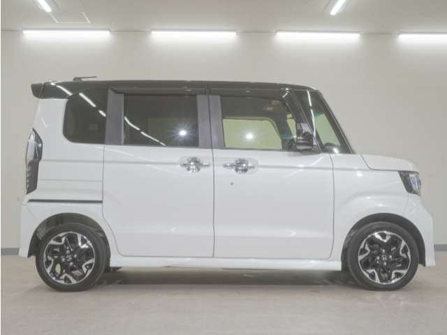 N-BOXカスタムG L ターボ ホンダセンシング 4WD
