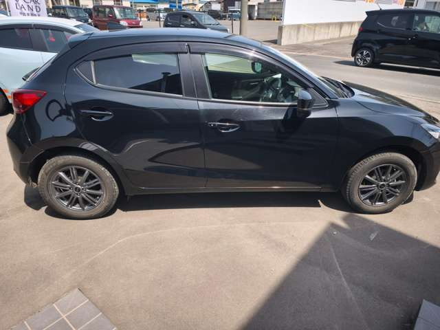 MAZDA21.5 15S ブラックトーンエディション 4WD