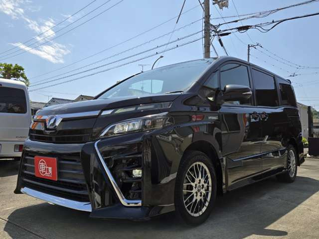 ヴォクシー1.8 ハイブリッド ZS