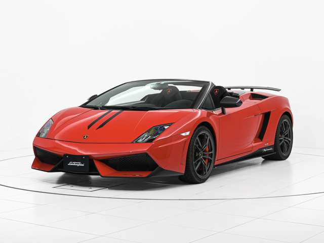 ガヤルドスパイダーLP570-4 ペルフォルマンテ eギア 4WD