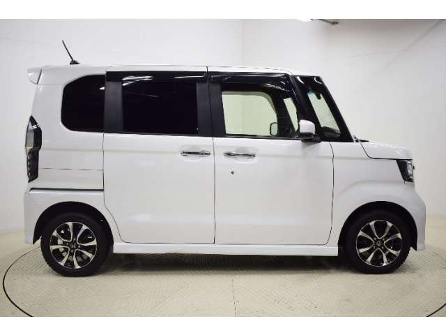 N-BOXカスタムG L ホンダセンシング 4WD