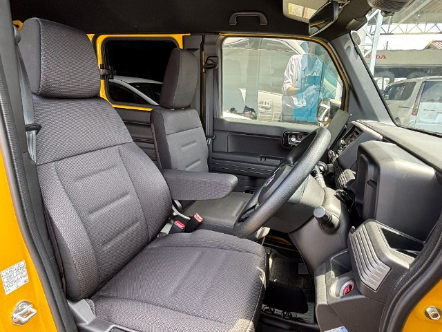 N-VAN+スタイル ファン ターボ  4WD