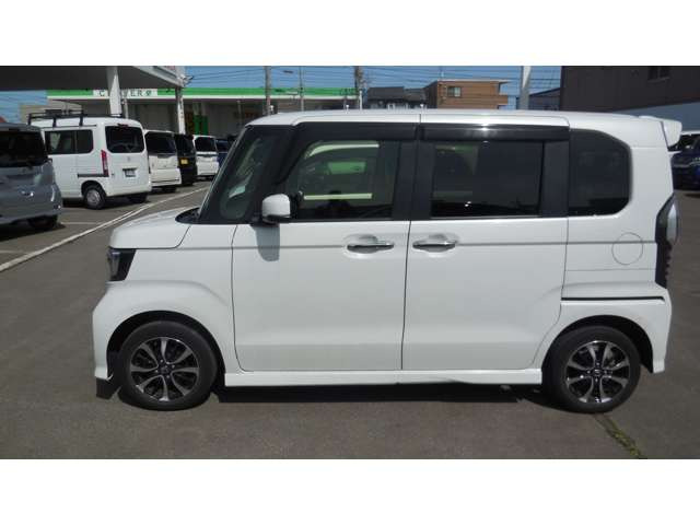 N-BOXカスタムG L ホンダセンシング 4WD