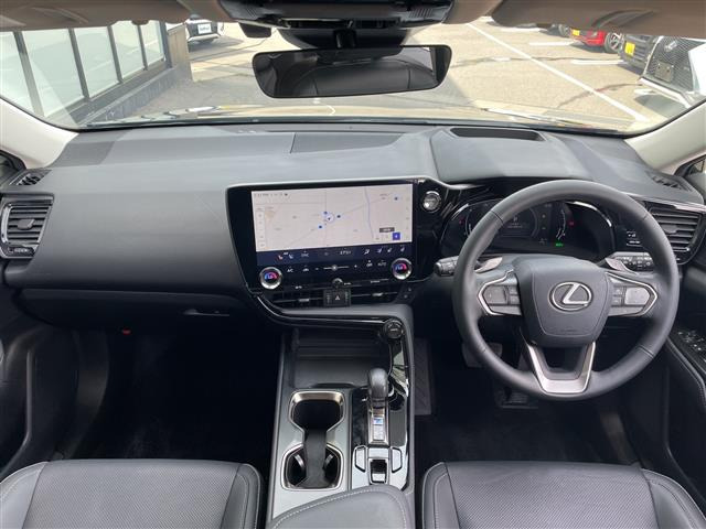 NX350h バージョンL