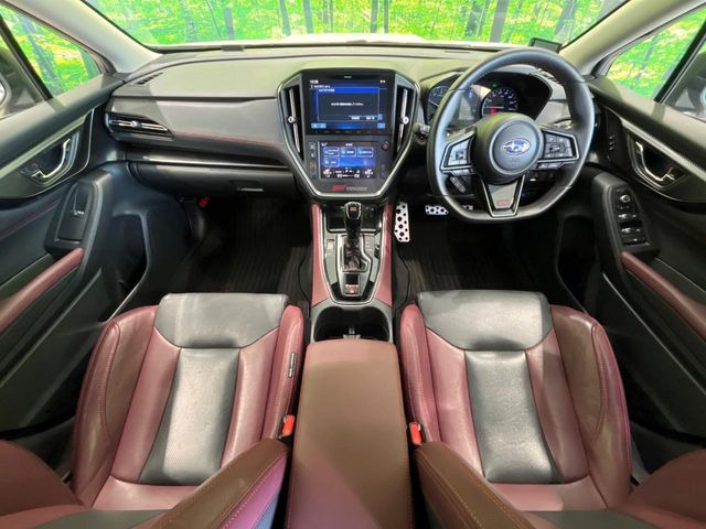 レヴォーグ1.8 STI スポーツ 4WD