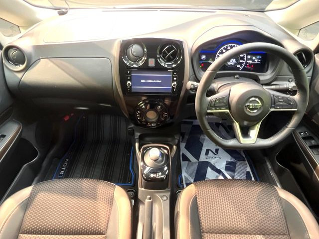 ノート1.2 e-POWER メダリスト