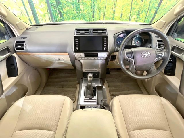 ランドクルーザープラド2.7 TX Lパッケージ マットブラック エディション 4WD