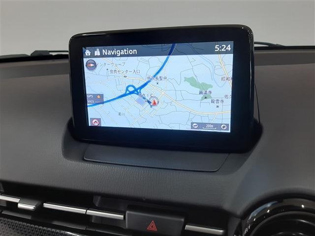デミオ1.5 15S 4WD