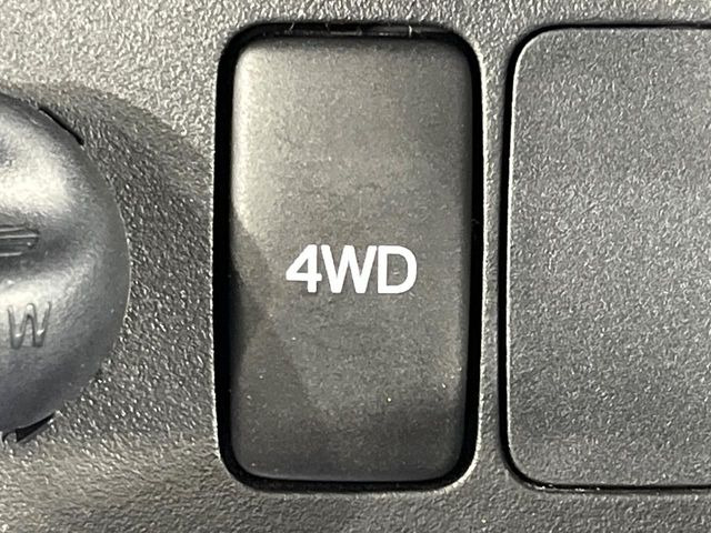 4WD�̂��Ԃł��̂ŁA�ᓹ�ł����S�ł���~��n�n��ɂ��Z�܂��̕��ȊO�ɂ��A�E�B���^�[�X�|�[�c����̕���~��n��֋A�Ȃ����@�������ɂ���������!