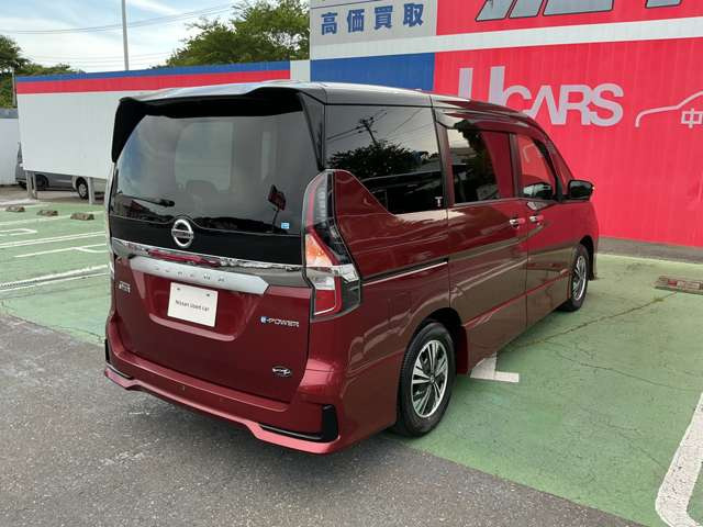 セレナ1.2 e-POWER ハイウェイスターV