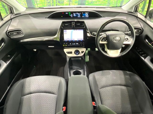 プリウス1.8 S セーフティ プラス