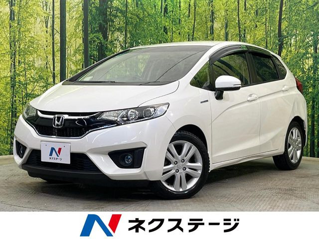 フィット1.5 ハイブリッド Fパッケージ