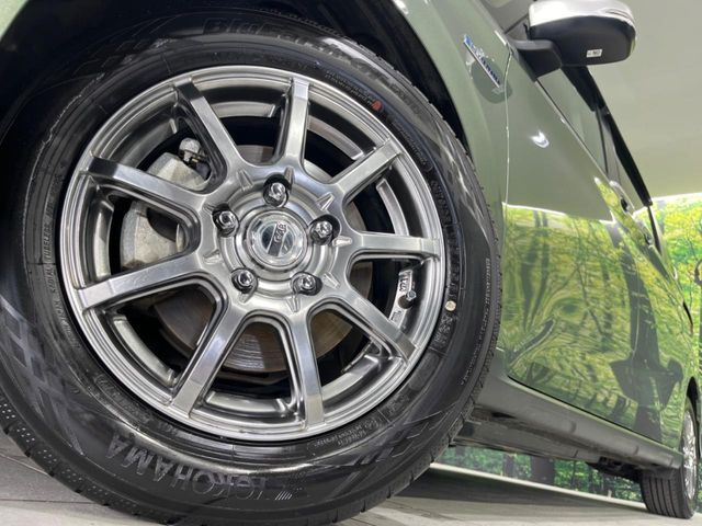 �y15�C���`�A���~�z�C�[���z�O�ςɃ}�b�`�����A���~�z�C�[���𑕒����Ă���܂��B�e��A���~�z�C�[����A�X�^�b�h���X�^�C�����戵�����Ă���܂��B���񂲑��k����������
