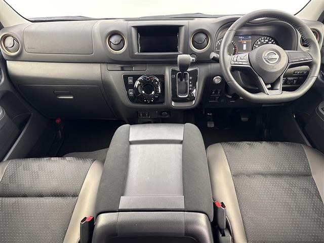 キャラバン2.4 グランドプレミアム GX ロング ディーゼル 4WD
