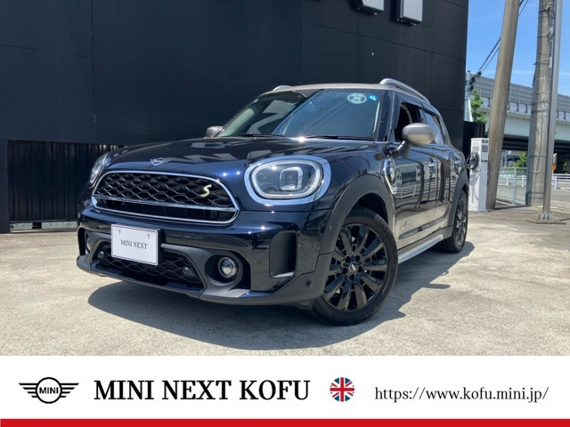 ミニクロスオーバークーパー S E オール4 プレミアム プラスパッケージ 4WD