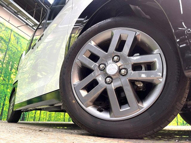 �y�����I�v�V����15�C���`�A���~�z�C�[���z�����I�v�V�����z�C�[���𑕒��B���s���\�̌���ɉ����A�O�ς����X�^�C���b�V���ɂȂ��Ă��܂��B