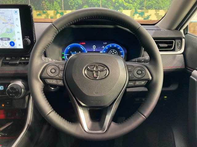 �y�����v�����X�e�A�����O�z�㎿�Ȋv���g�p���邱�ƂŁA��ɂ����������݂ƂĂ��^�]���₷���n���h���ł���