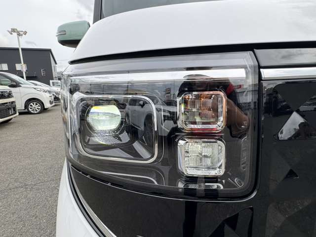 ルークスX 4WD
