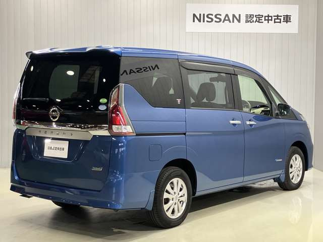 セレナ2.0 G 4WD